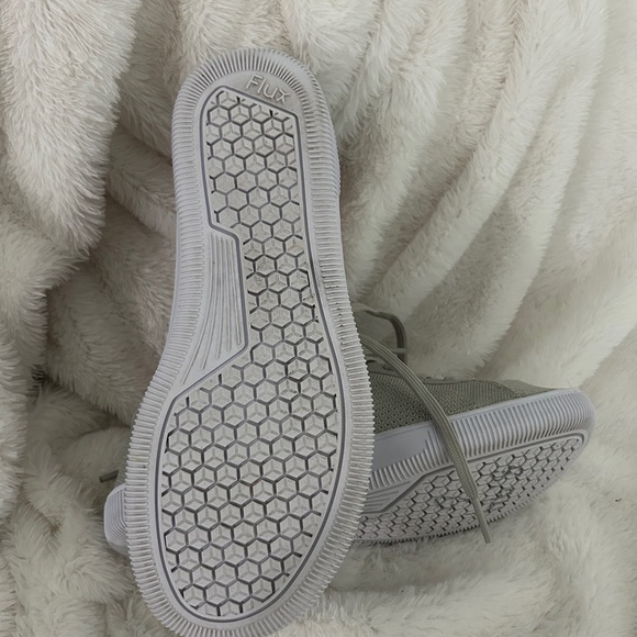 Flux Adapt Trainer Womens Concrete Grey Barefoot Athletic Knit Shoes. Size 8.5 - Picture 2 of 4